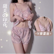 Guiruo Spring/Summer Strap Shorts Printed Sexy Deep V Lace Split Two Piece Home Suit Set Issued on behalf of 19070